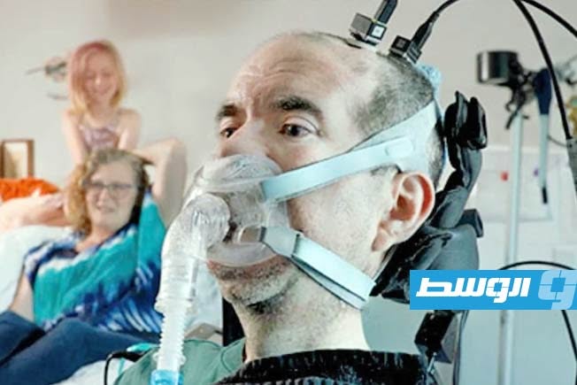 غرسة دماغية تمكِّن رجلاً مصابًا بشلل من التحدث بصوته مرة أخرى