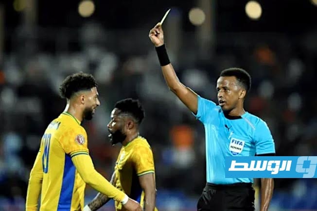 صدمة في كأس العالم.. منع الحكم الصومالي عمر عرتن من دخول الولايات المتحدة يثير الجدل