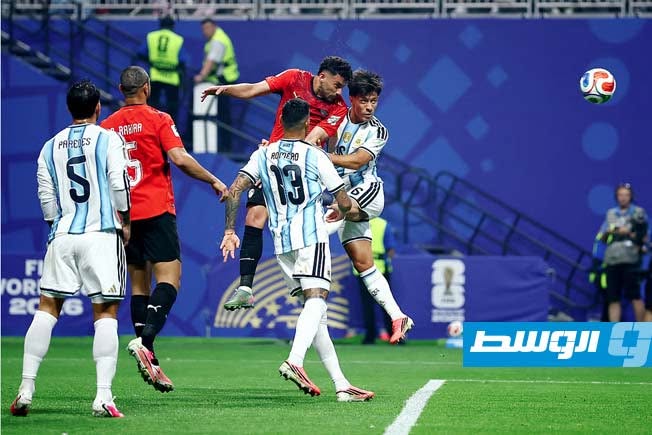مصر تودع «المونديال» من الباب الكبير.. والأرجنتين تنجو من «أنياب الفراعنة» بقيادة ميسي