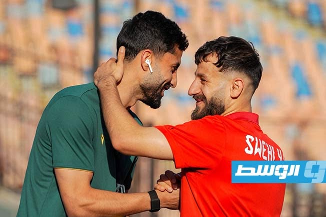 فيديو «الوسط» وصور من ملعب القاهرة لآخر التطورات قبل لقاء السويحلي والنصر في نهائي «دورينا»