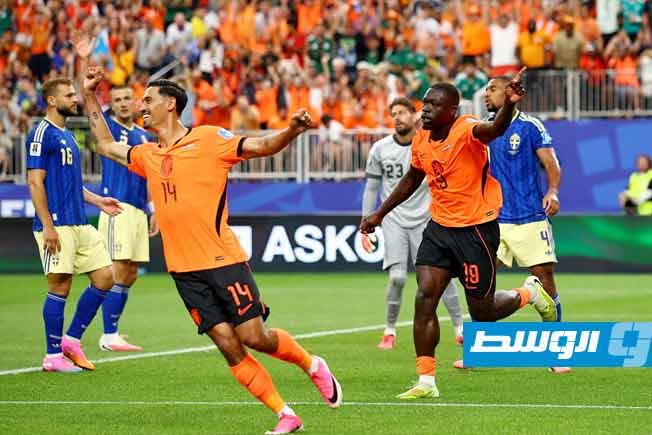 هولندا تكتسح السويد بخماسية وتتصدر المجموعة السادسة في مونديال 2026 (فيديو)