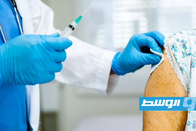 ابتكار أول لقاح صممه الذكاء الصناعي لمواجهة جميع طفرات كورونا