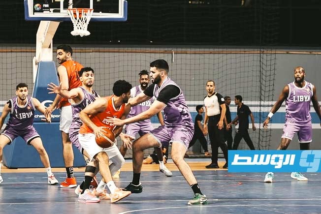 المنتخب الليبي لكرة السلة يخوض مباراة ودية أمام نظيره المصري استعدادًا لتصفيات كأس العالم