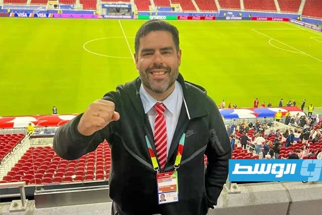 «فيفا» يسحب اعتماد المعلق الباراغوياني الغاضب